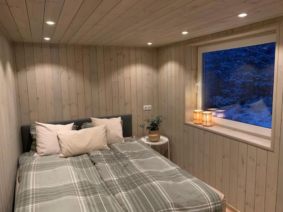 Tretoppen - Ny Moderne Hytte, Unike Finnskogen تورسبي المظهر الخارجي الصورة