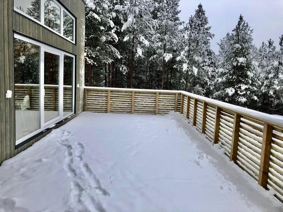 Tretoppen - Ny Moderne Hytte, Unike Finnskogen تورسبي المظهر الخارجي الصورة