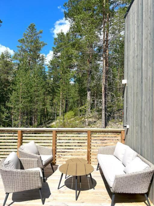 Tretoppen - Ny Moderne Hytte, Unike Finnskogen تورسبي المظهر الخارجي الصورة